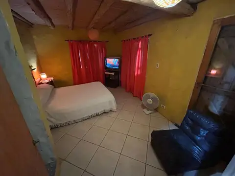 Casa 3 ambientes con 2 baños