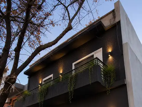 2 AMB CON PATIO * (Complejo Av. Garay 3277 P.H. sin expensas)