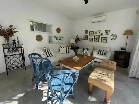 Casa en Alquiler Temporal con 1 cochera