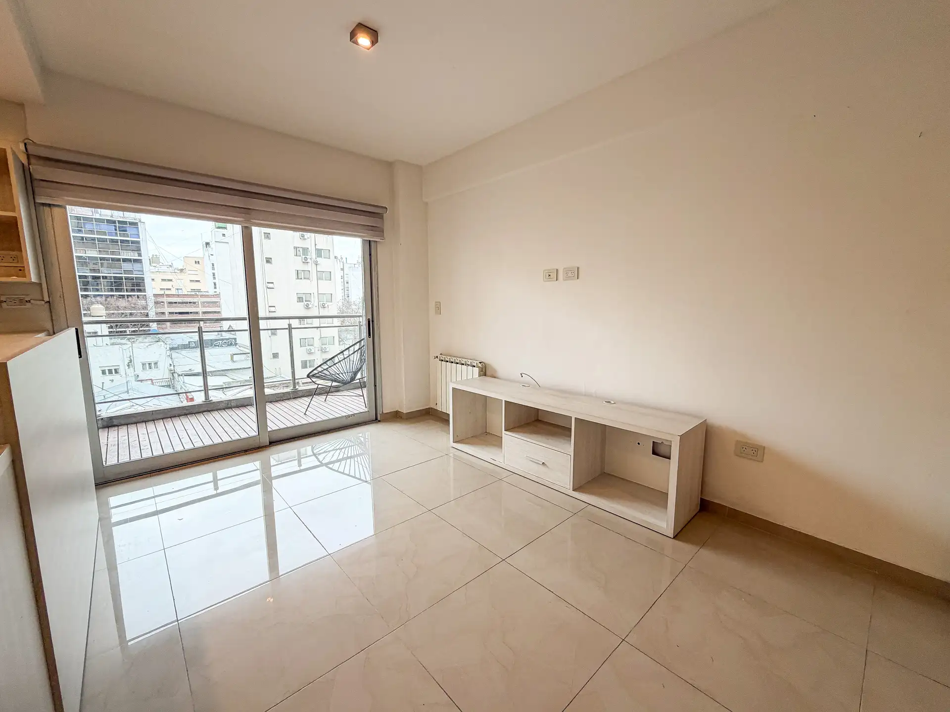 Depto 2 amb, 54m² con balcón y parrilla — Catamarca y Moreno