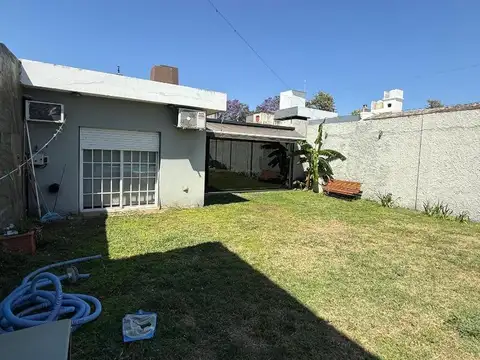 CASA PREMIUM REMODELADA  A NUEVA | 4 DORM | JUNIORS