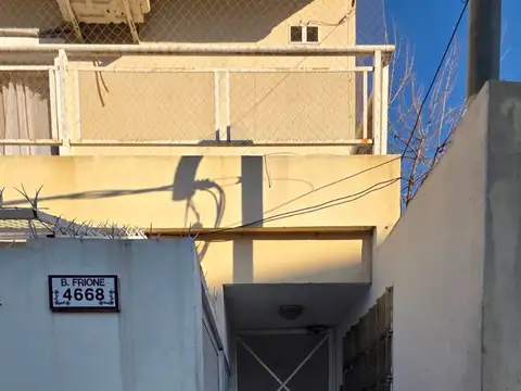Bernardo no frione 4600, Piso 3