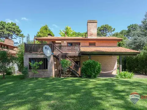 Casa en Venta en Zona B5, USD 165.000