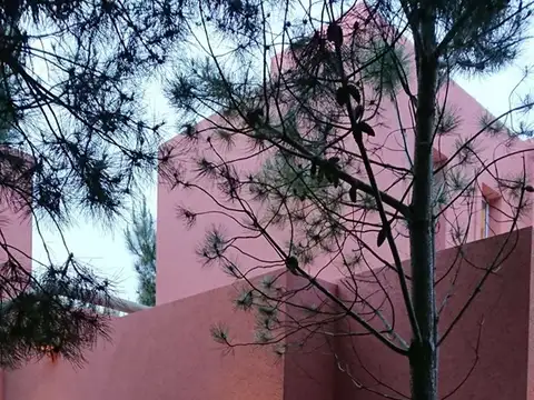 Casa en Alquiler Temporal con 1 cochera