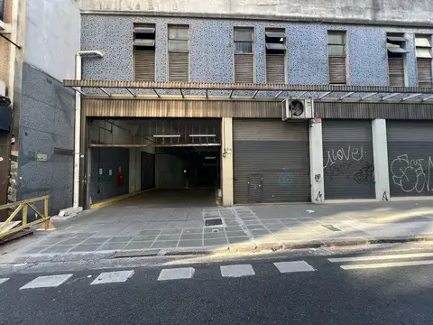 Cochera en venta de fácil acceso