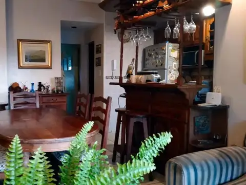 Departamento en Alquiler con 1 cocheras