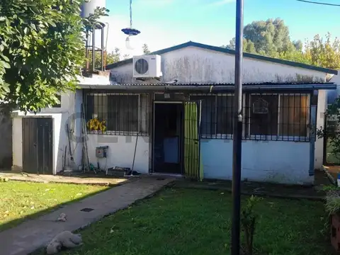 laureana ferrari ( ex derqui ) 1200, Piso 0