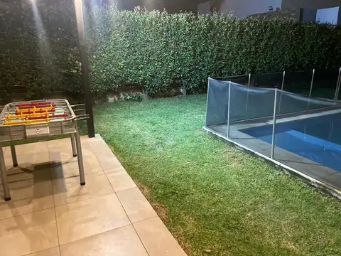 Casa en Venta en Rosario, USD 108.000