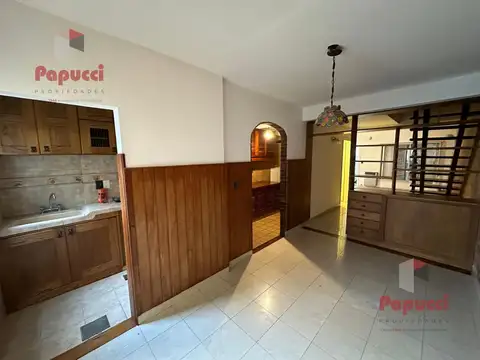 Casa 3 ambientes con 1 baño