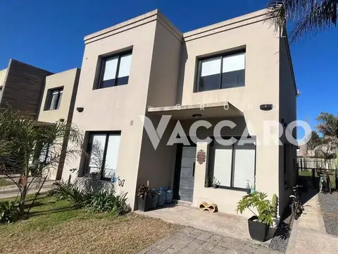Venta de Casa 4 AMBIENTES en Haras Facundo Villa Udaondo