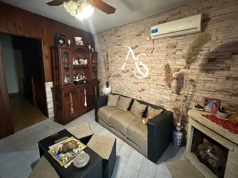 Depto Tipo Casa en Venta de 4 dormitorios