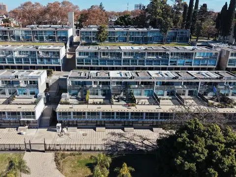 Departamento en Alquiler con 2 cocheras