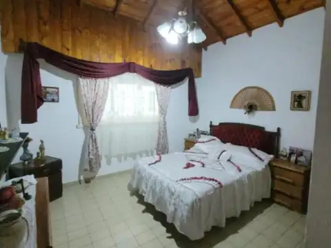 Casa 4 ambientes con 3 baños