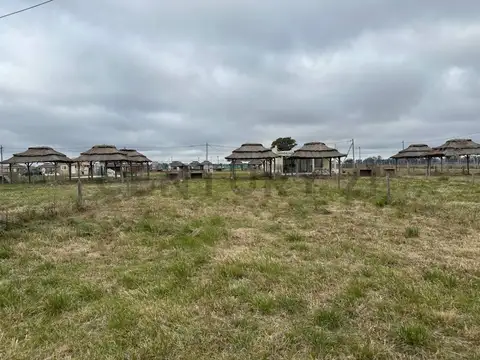 Terreno en Venta 30  mts Fondo