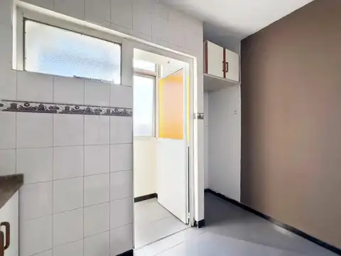 General Hornos 860 , Piso 10