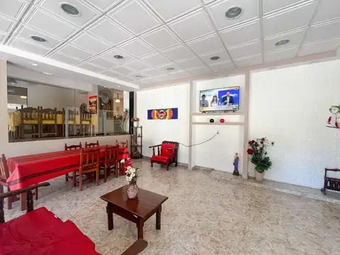 Avenida Las Heras 200