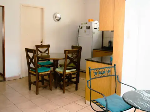 Ph al frente en villa primera 4 ambientes con garage quincho