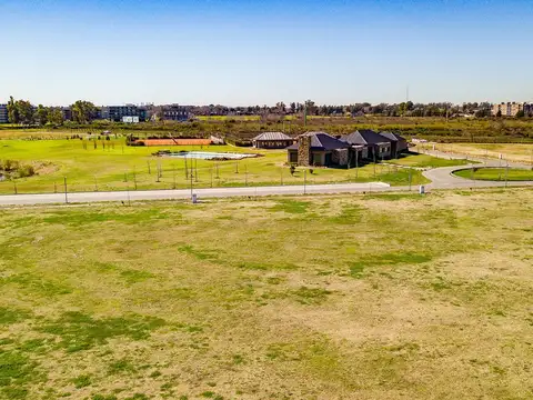 La Finca Country Club Funes