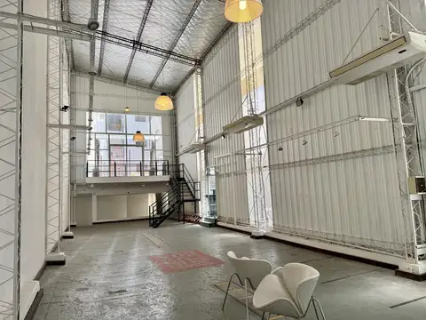 Local en Las Cañitas