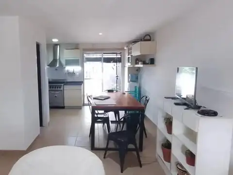Ventura Alegre 52 Entre Deheza  Y 24 De Octubre