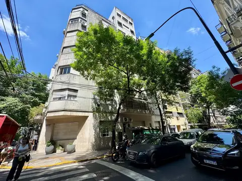 Oficinas en Venta en PB con Ingreso Independiente – 176M2-  Recoleta- Capital Federal
