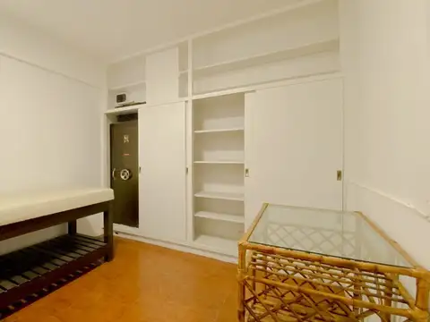 VENTA OFICINA 15 M2 AV LURO GALERÍA SAIDMAN