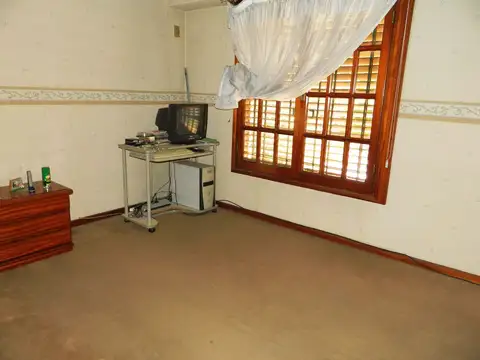 Oportunidad! valor m2 u$s 1.091 venta casa 6 amb Caballito