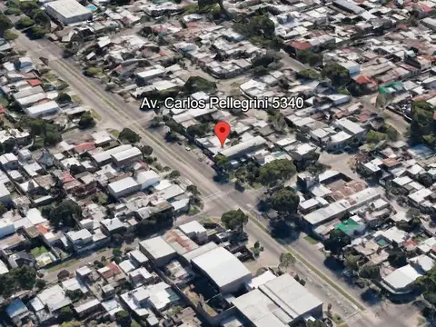 Propiedad Estratégica sobre Av. Pellegrini 2 Locales Alquilados   150 m² Libres/Desarrollo
