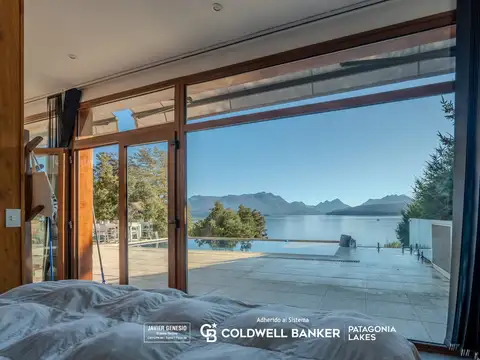 Casa 6 ambientes con 3 baños