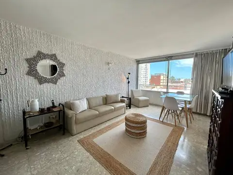 VENTA APARTAMENTO 1 DORMITORIO Y MEDIO PENINSULA