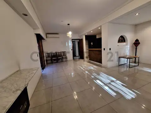 Casa en Venta en Lomas de Zamora, USD 299.000