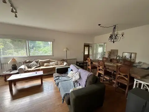 Casa en Alquiler en Roldan, USD 1.800