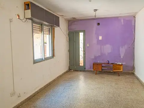 Departamento planta baja con patio