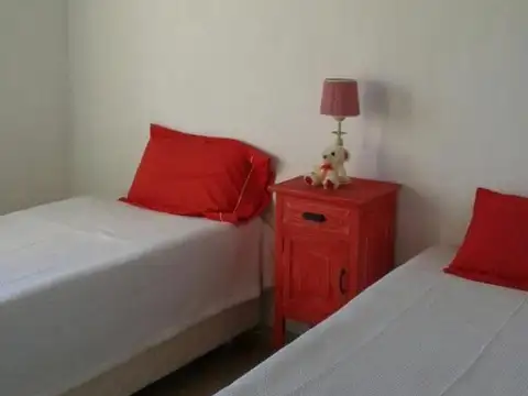 MUY LINDO DORMI EN SANTA CATALINA II