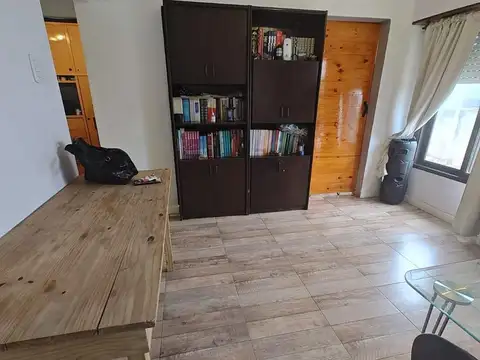 Depto Tipo Casa en Venta 25 años