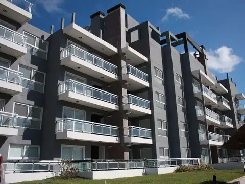 VENTA DE DEPARTAMENTO 2 AMBIENTES VALERIA DEL MAR