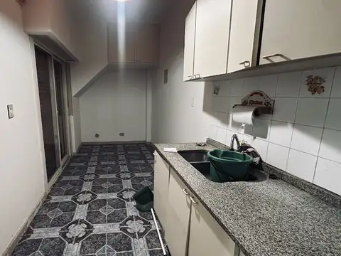 Depto Tipo Casa en Venta con 1 cocheras