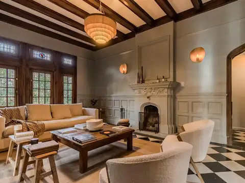 Casa en Venta de 5 dormitorios