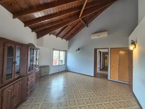 Depto Tipo Casa 3 ambientes con 1 baño
