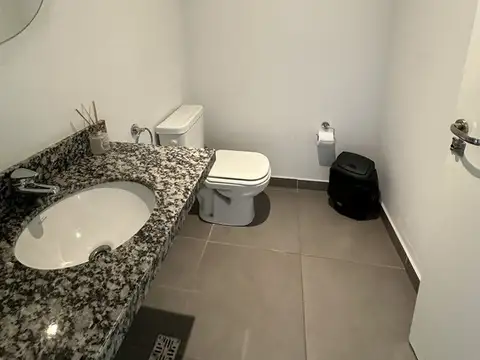 Oficina en Venta al Norte