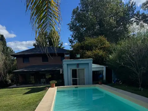Las Lomadas, Los Cardales