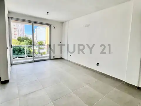 12 e/ 43 44 , Piso 4