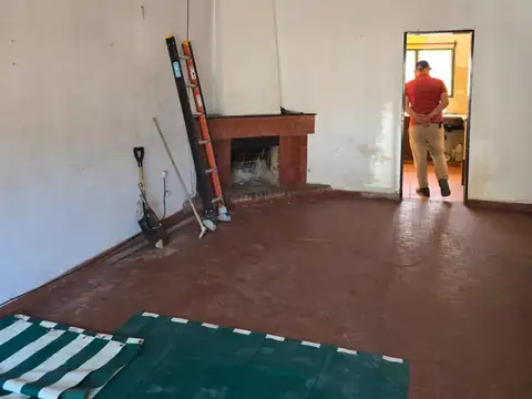 JOSE C. PAZ- CASA Y DEPTO