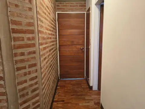 Casa en Alquiler con 1 cochera