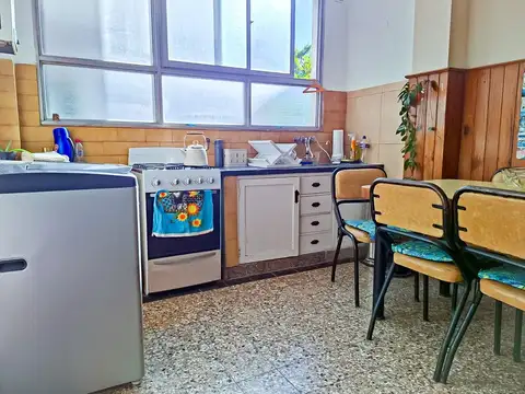 Departamento en Alquiler en Primera Junta, $ 600.000