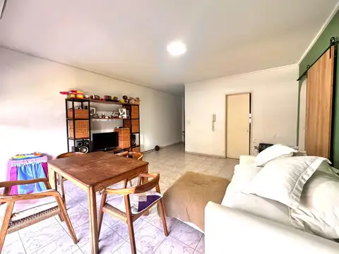 Depto Tipo Casa en Venta en Banfield, USD 80.000