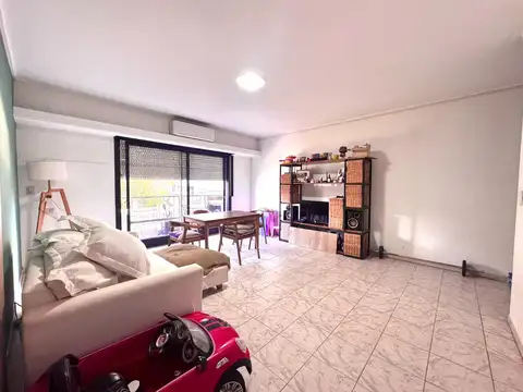 Depto Tipo Casa 3 ambientes con 1 baño