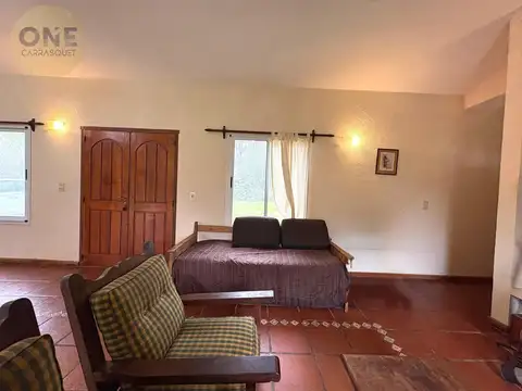 Casa 5 ambientes con 2 baños