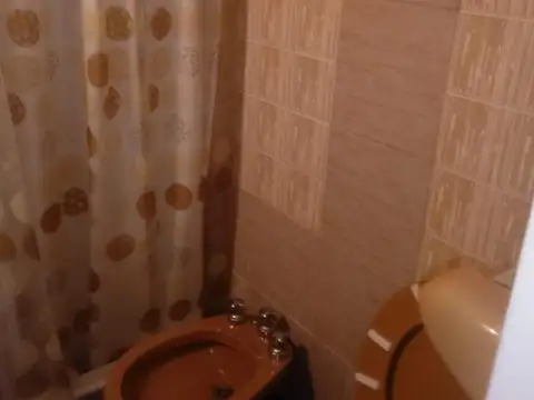 Depto Tipo Casa en Venta con 1 cocheras