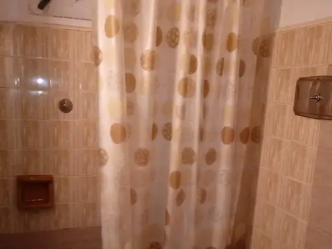 Depto Tipo Casa en Venta 50 años